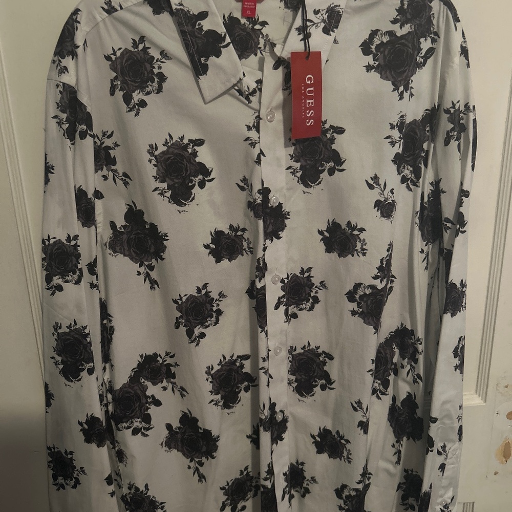 XL Long Sleeve Button up